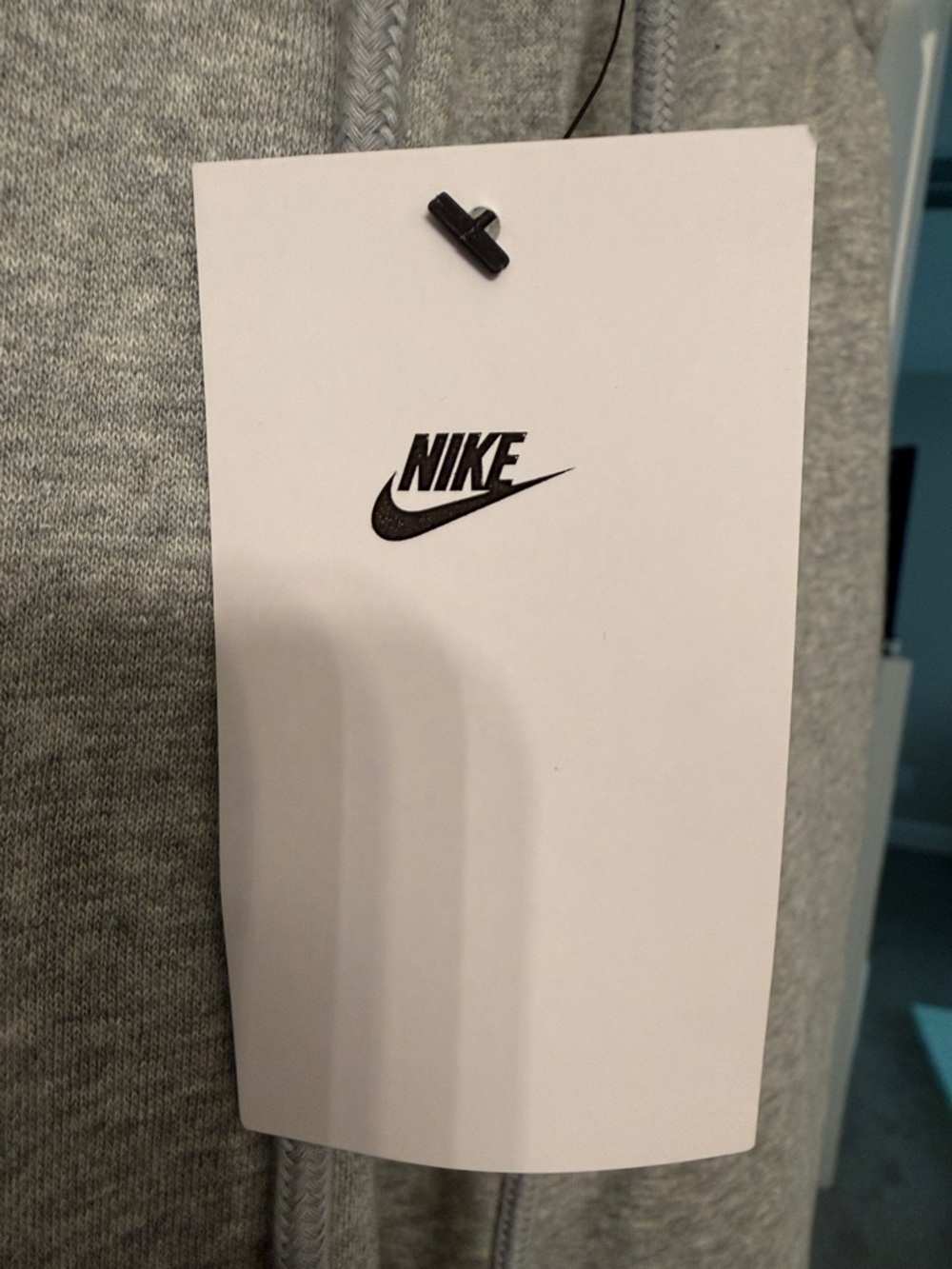 NWT Men’s Nike Gray Heather Embroidered Swoosh Sweatpants - Picture 4 of 8